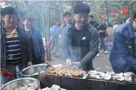 公司集体户外野炊活动
